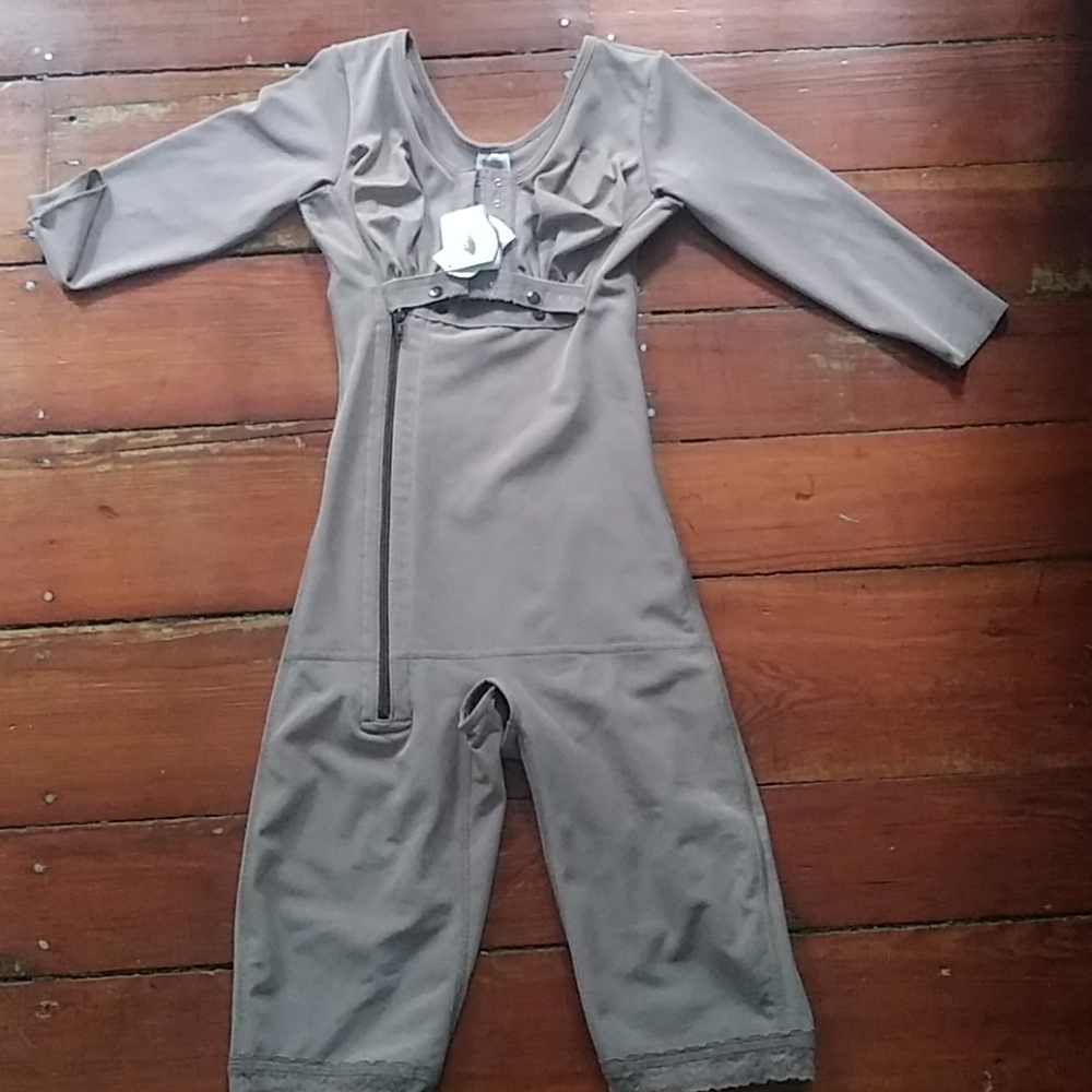 Body Shaper - Picture 2 of 2